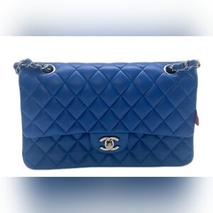 Authentic CHANEL Bag💙